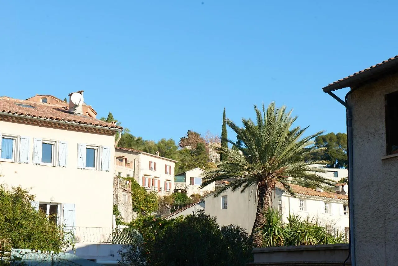 La Suite Sainte Claire Hyeres Aparthotel